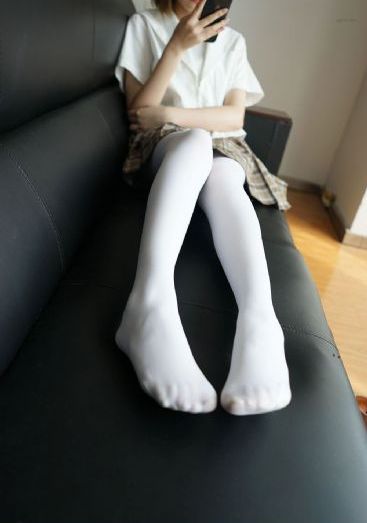女仆的诱惑_国产剧动漫免费观看