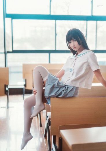 戴口罩的男子明明不想谈恋爱动漫_1080免费高清观看